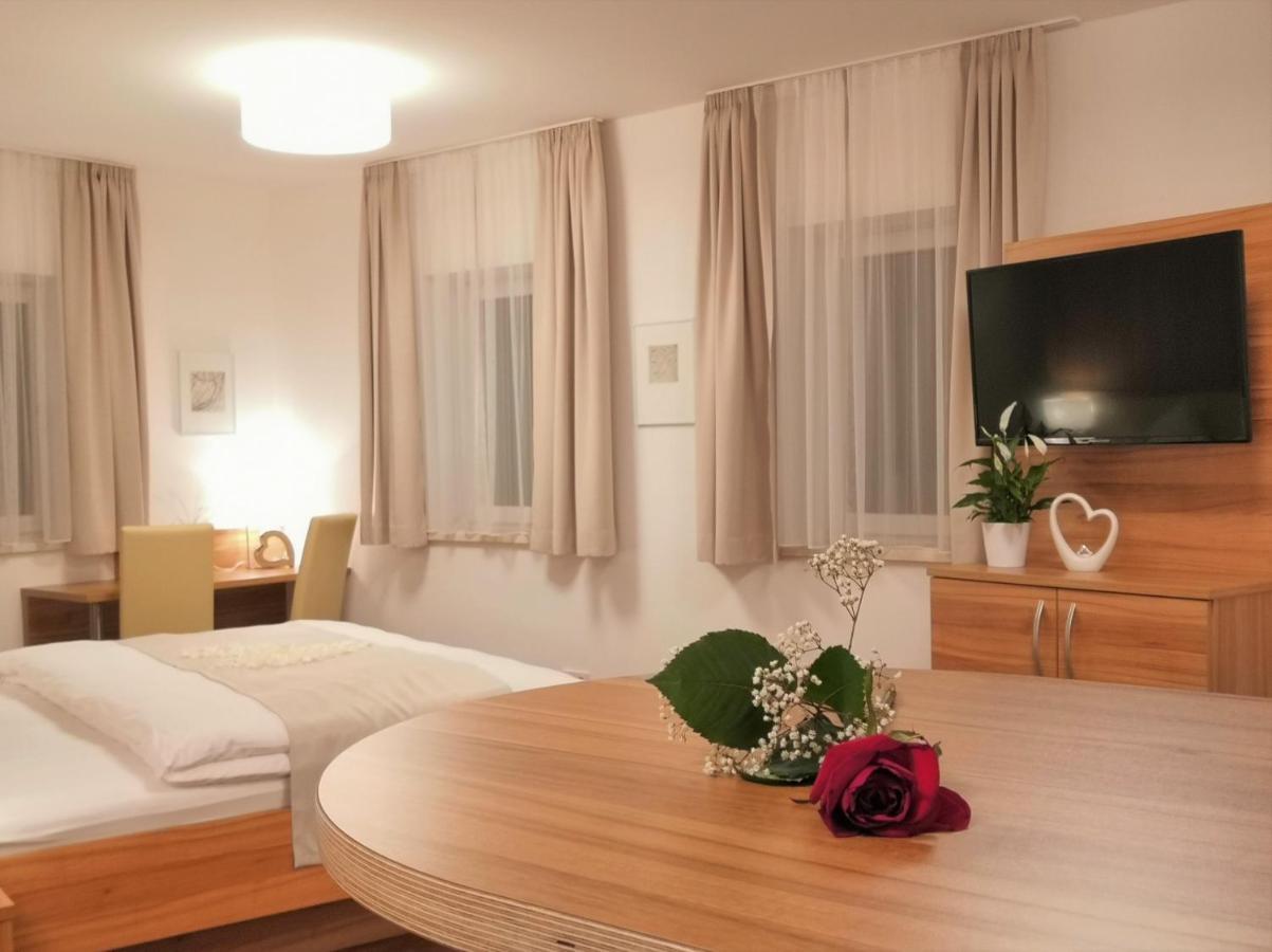 Hotel Mauernboeck Rottenbach Eksteriør billede